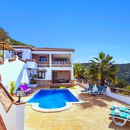 Holiday Home El Encinar Alcaucín エクステリア 写真