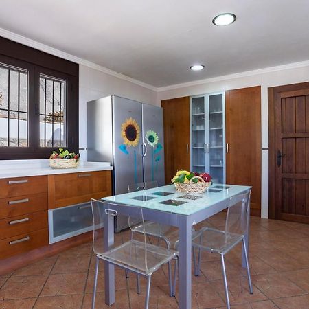 Holiday Home El Encinar Alcaucín エクステリア 写真