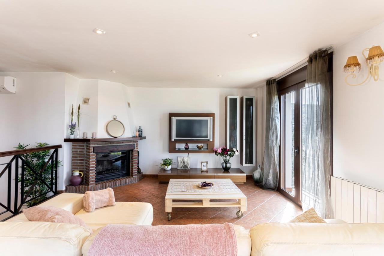 Holiday Home El Encinar Alcaucín エクステリア 写真