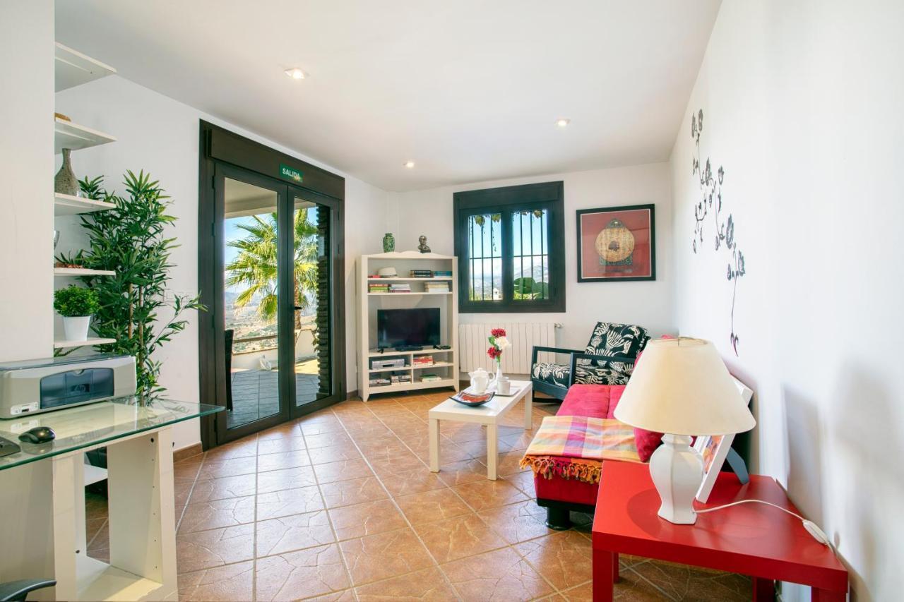 Holiday Home El Encinar Alcaucín エクステリア 写真